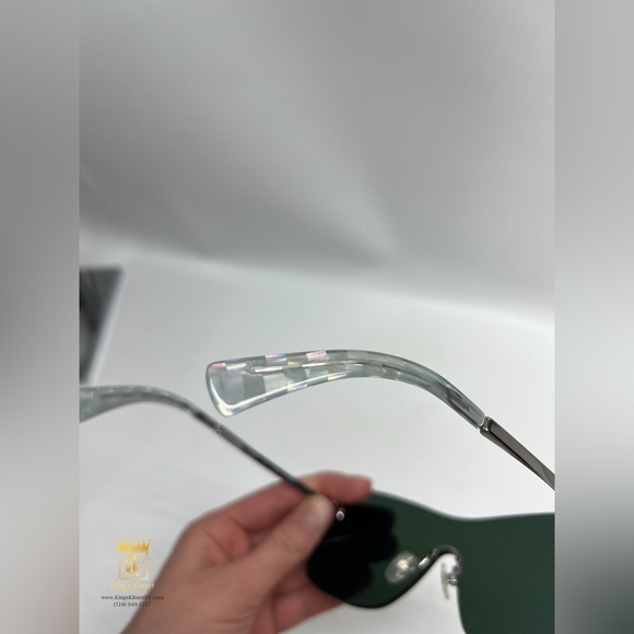 CHANEL Sunglasses - Picture 8 of 10